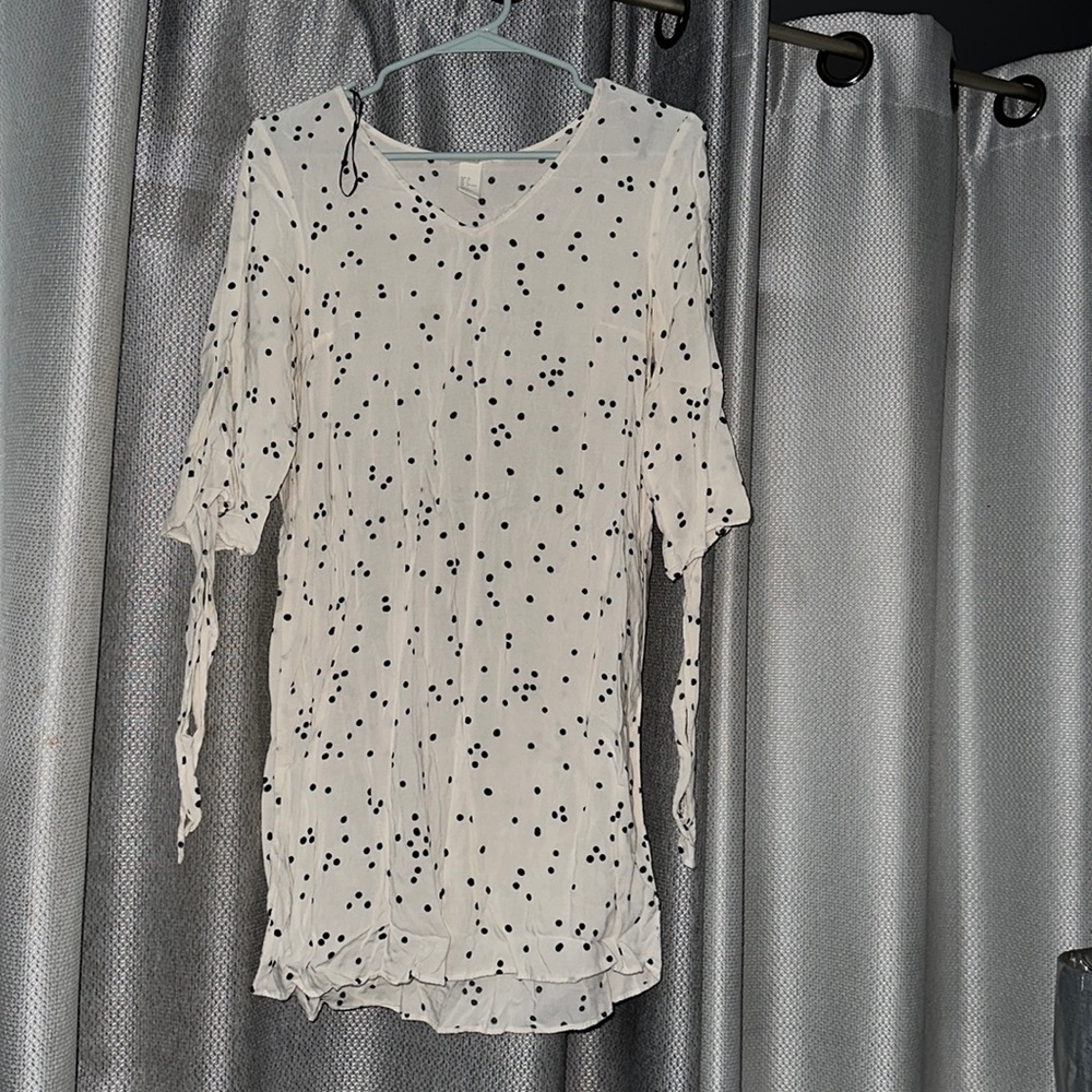 Women white dress with black polka dots, h&m, size 4